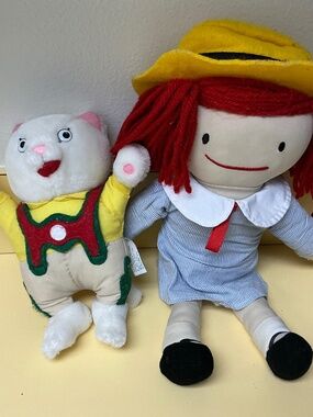 Richard Scarry Huckle Cat and Madeleine